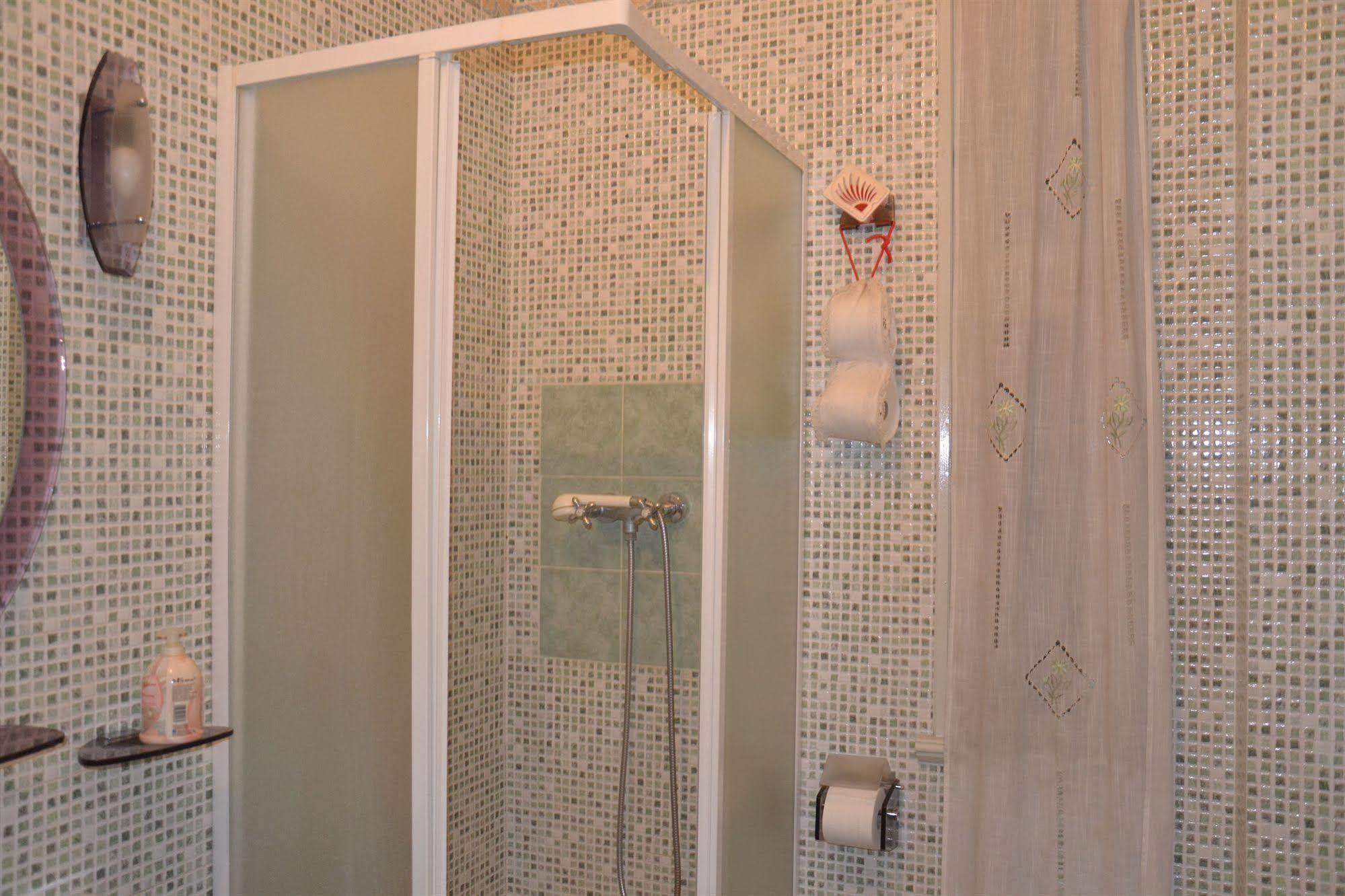 מלון רומא Lucky House מראה חיצוני תמונה
